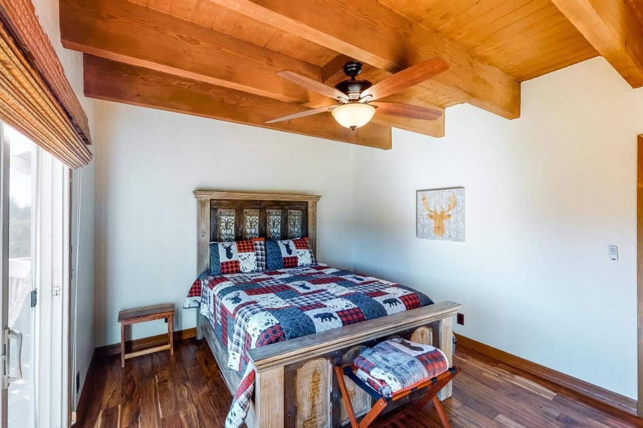 Lake View Magic Crestline Экстерьер фото